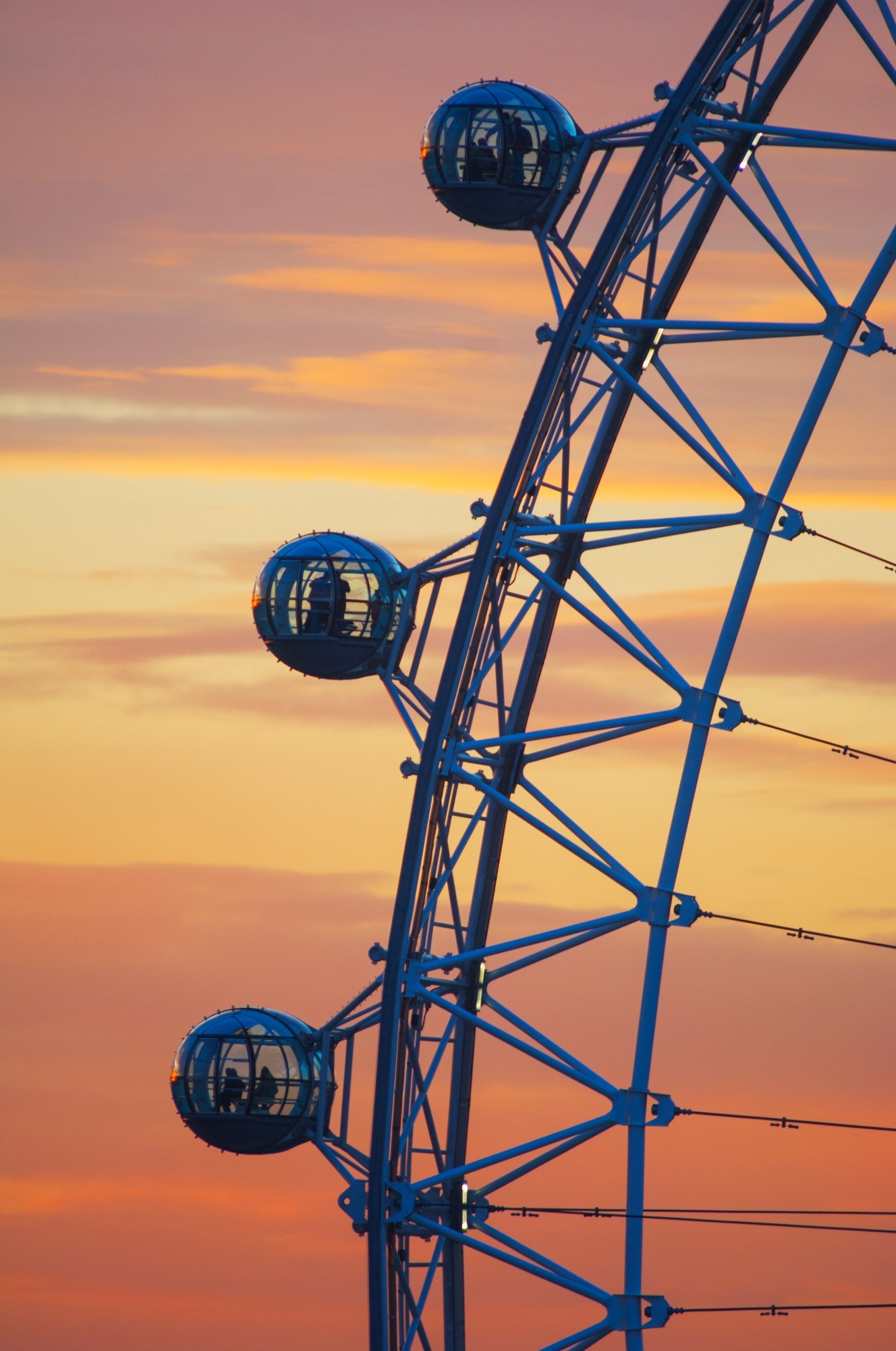 Moving from Bahrain to the UK – Door-to-Door International Removals | London Moving